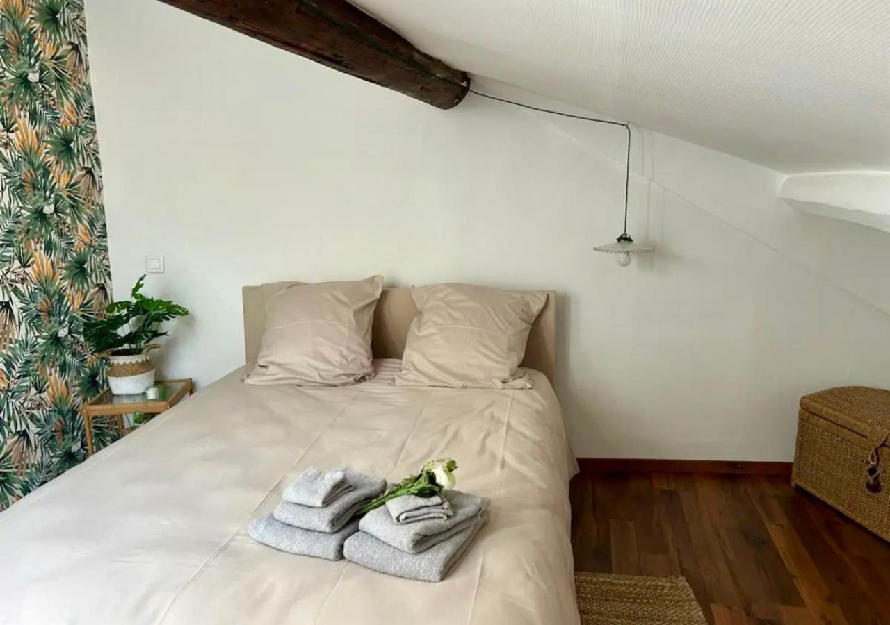 Le Fleuri - Reims - Wifi Gratuit - Quartier Calme Apartment ภายนอก รูปภาพ